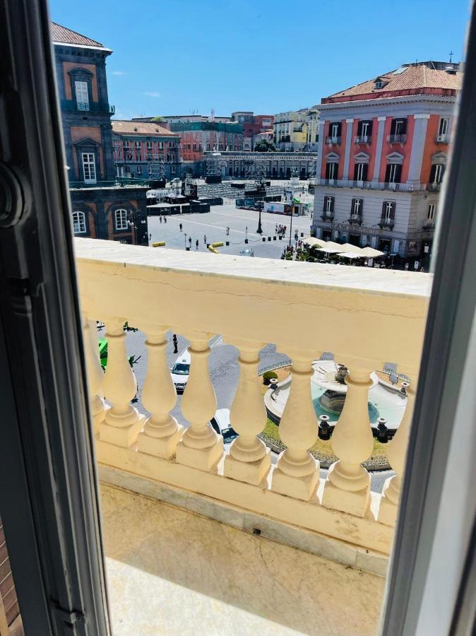 Appartamento Sul Teatro San Carlo Neapel Exteriör bild